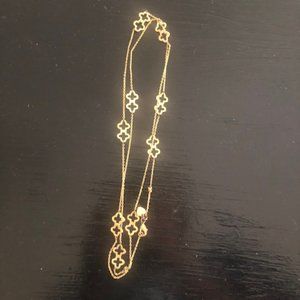 Stella and Dot Clover Necklace
